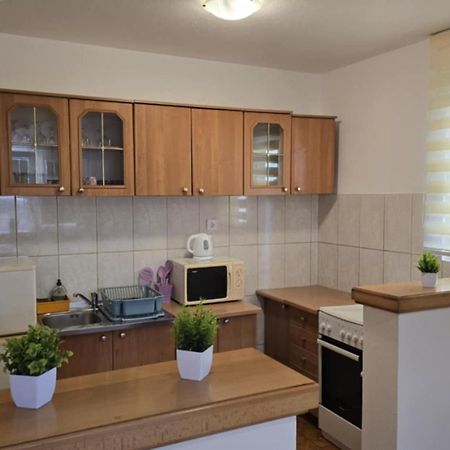 Vito Apartments ซูโตมอเร ภายนอก รูปภาพ