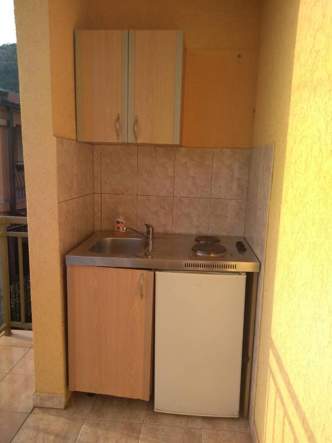 Vito Apartments ซูโตมอเร ภายนอก รูปภาพ