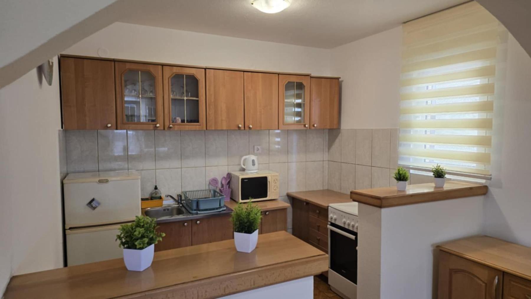 Vito Apartments ซูโตมอเร ภายนอก รูปภาพ